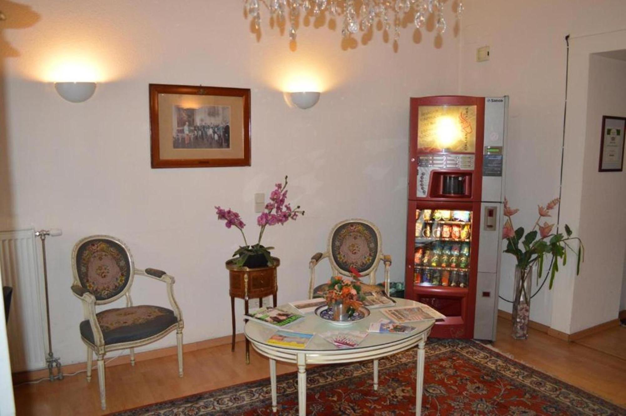 Hotel Pension Walzerstadt Βιέννη Εξωτερικό φωτογραφία