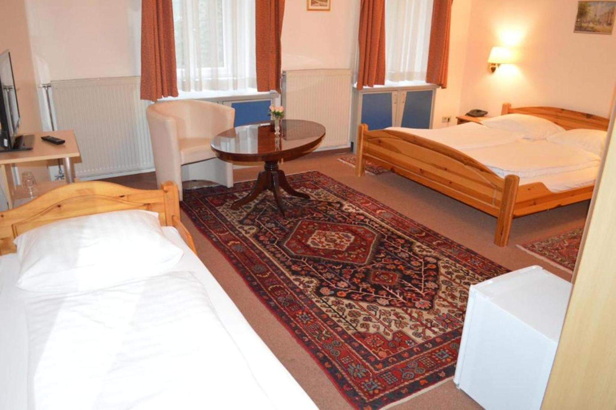 Hotel Pension Walzerstadt Βιέννη Εξωτερικό φωτογραφία