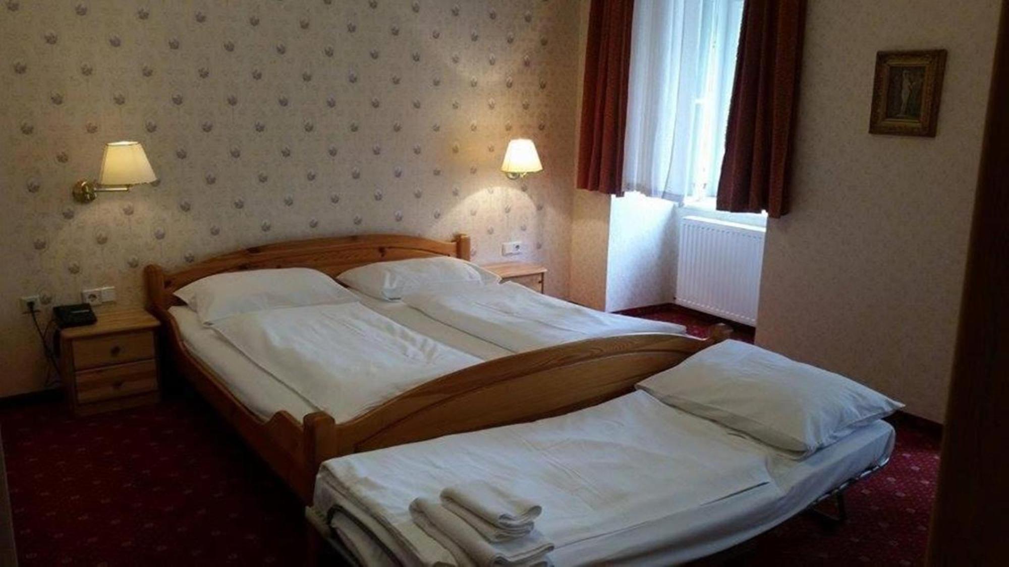 Hotel Pension Walzerstadt Βιέννη Εξωτερικό φωτογραφία