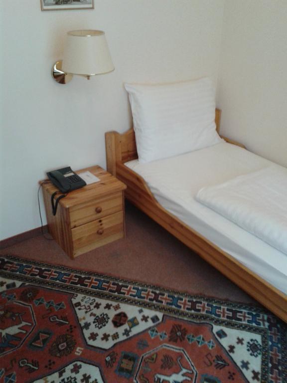 Hotel Pension Walzerstadt Βιέννη Δωμάτιο φωτογραφία